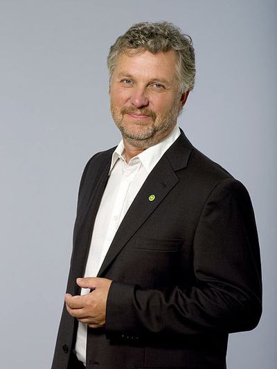 Peter Eriksson (politician)