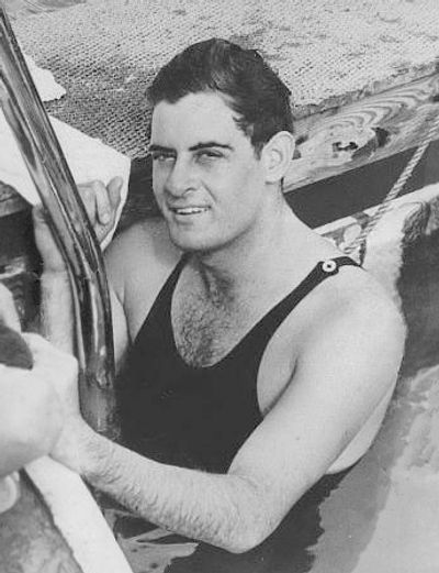 Ralph Flanagan (swimmer)