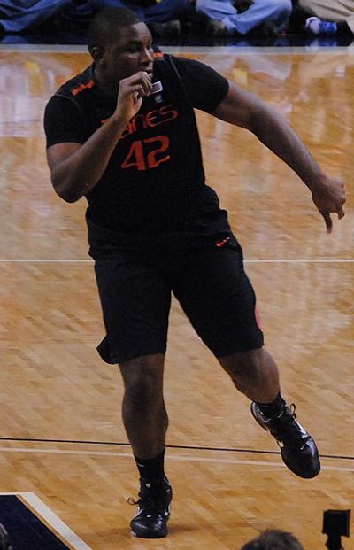 Reggie Johnson (basketball, born 1989)