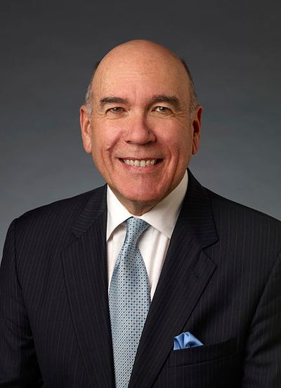 Richard W. Lariviere