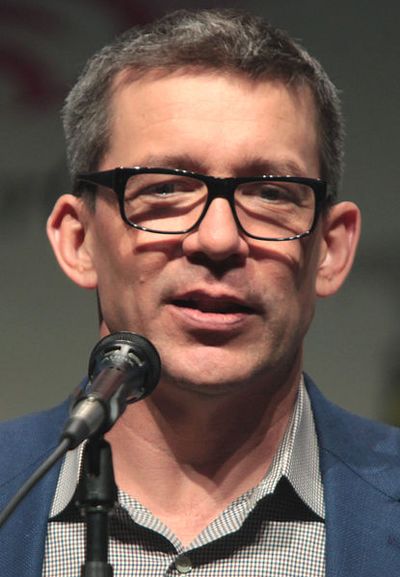 Rob Thomas (writer)