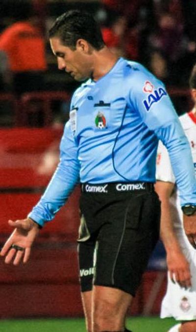 Roberto García (referee)
