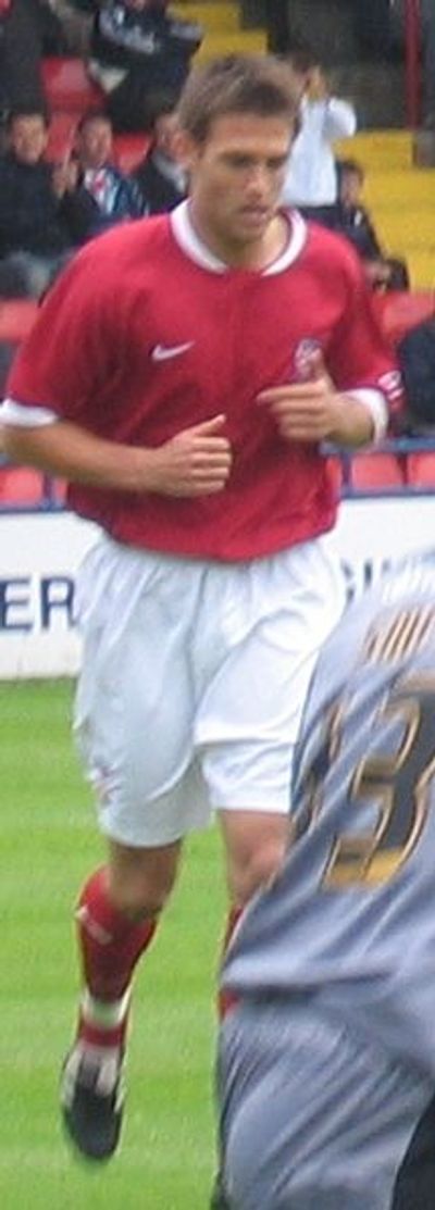 Ross Greenwood (footballer)