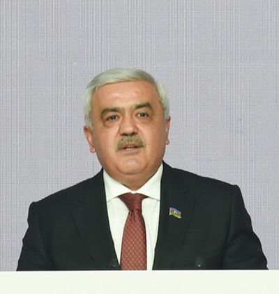 Rovnag Abdullayev