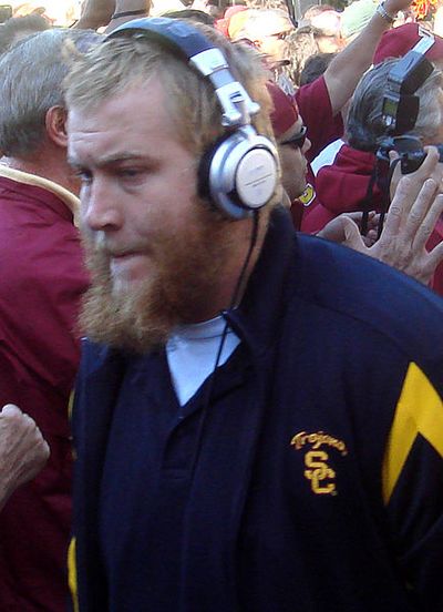 Sam Baker (offensive tackle)