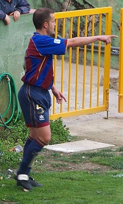 Sandro (footballer, born 1974)