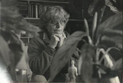 Shirley Gordon (writer)