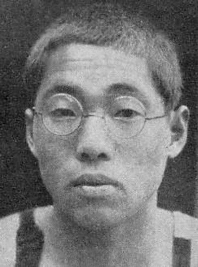 Shozo Makino (swimmer)