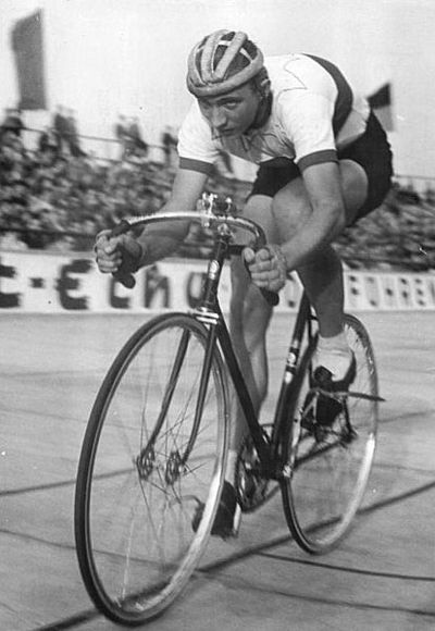 Siegfried Köhler (cyclist)