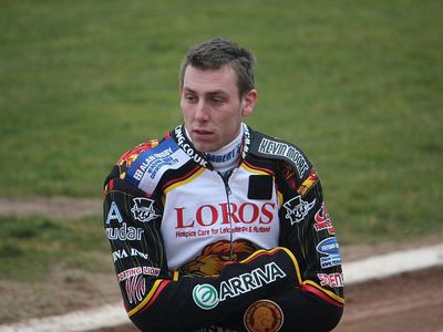 Simon Lambert (speedway rider)