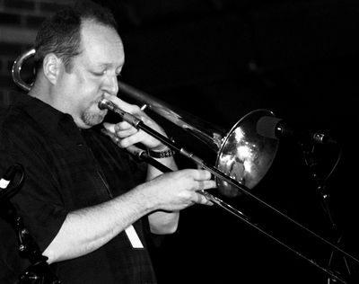 Steve Davis (trombonist)