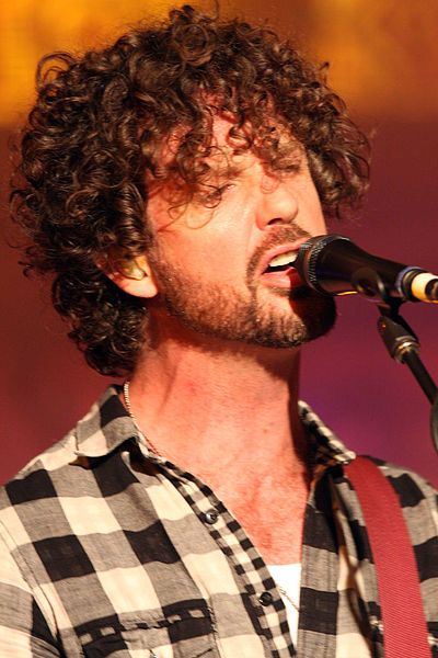 Stuart MacLeod (musician)