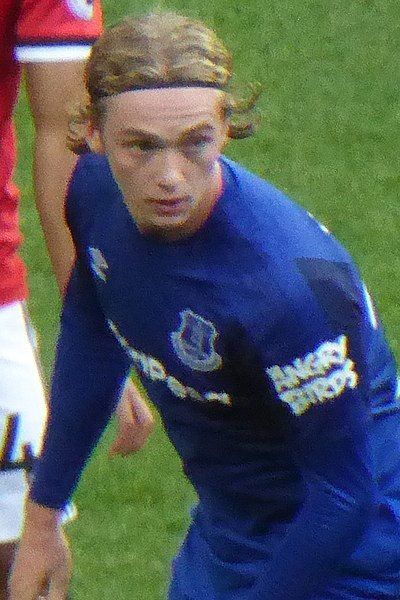 Tom Davies (footballer, born 1998)