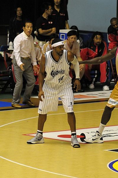 Wendell White (basketball)