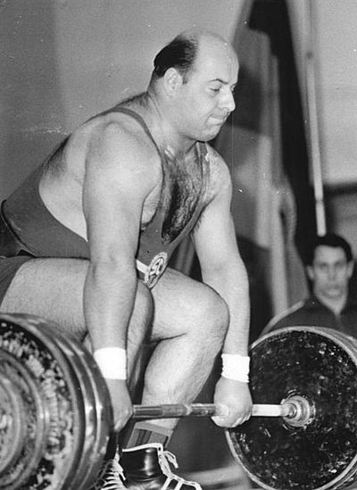 Werner Arnold (weightlifter)