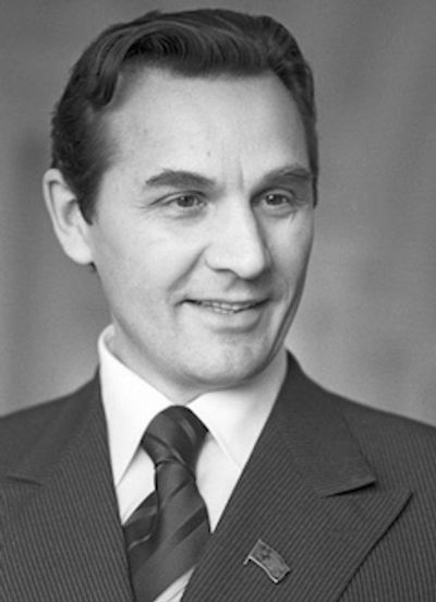 Yuri Ovchinnikov (biochemist)
